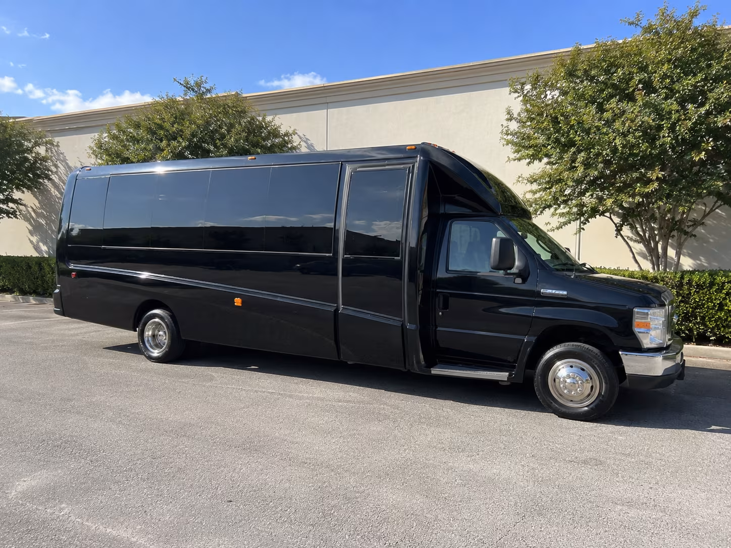 kalamazoos craft brewery scene beer city usa party bus rental