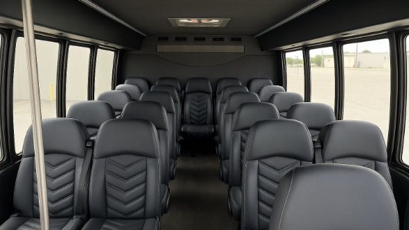 kalamazoo 28 passenger minibus rental